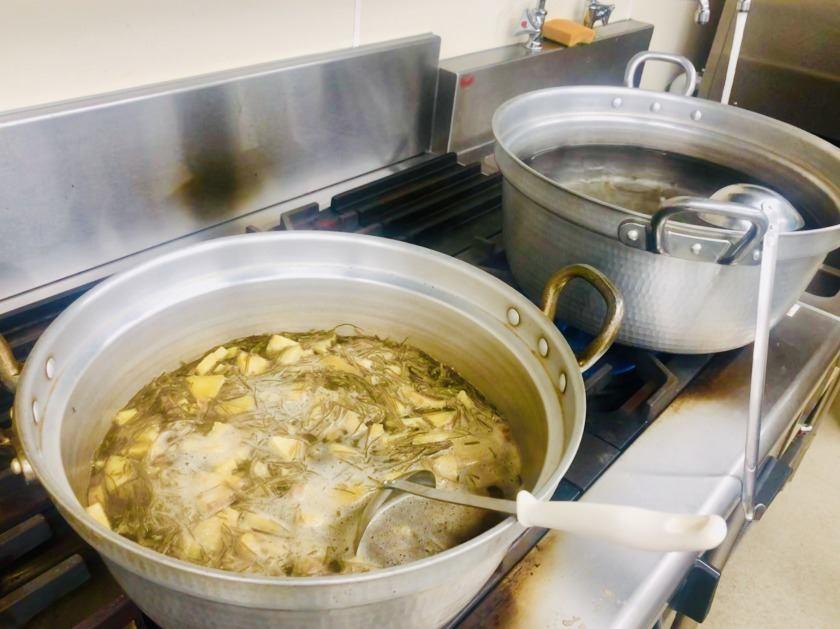 HITOWAフードサービス株式会社 ソラスト七里の制服9