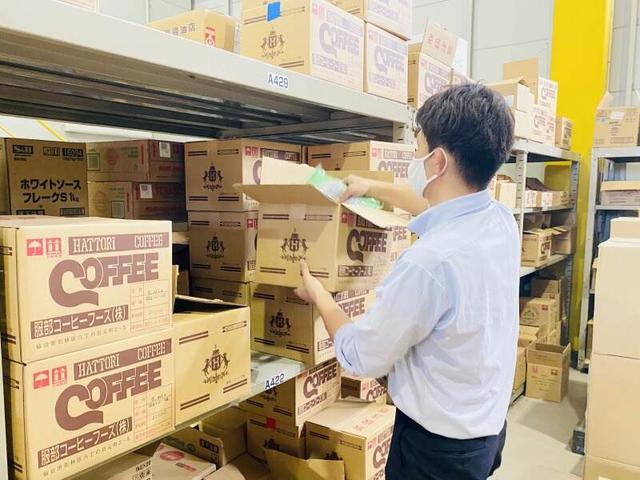 ・土日祝休み★時給1150円!食品倉庫のピッキング・事務(軽作業・物流、松本市)のイメージ画像