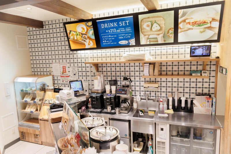 おむすび×サンドイッチ×スープが楽しめるカフェ カヤバヤ 横浜ランドマーク店の仕事画像3