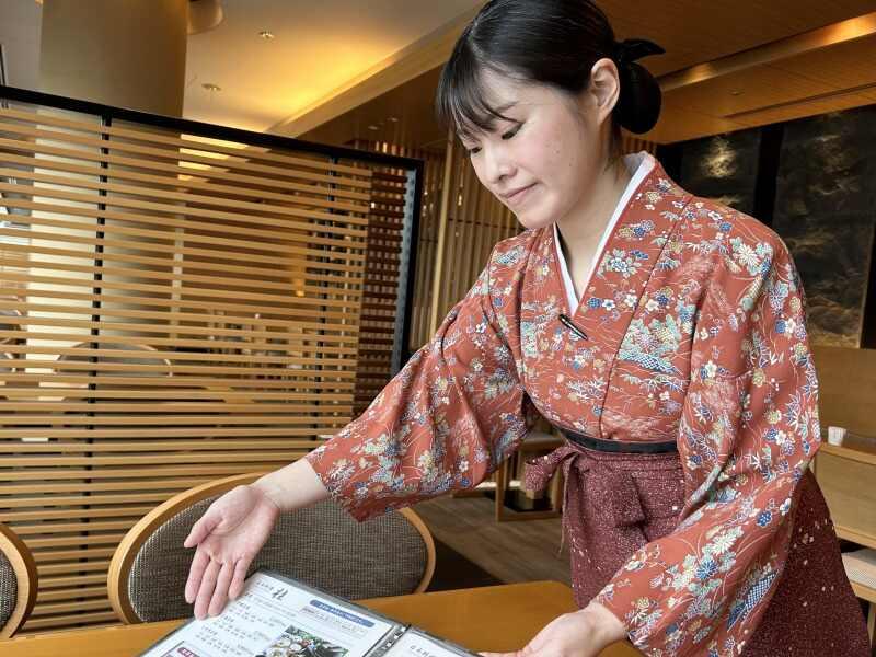 ホテルエルセラーン大阪 日本料理「桂」の仕事画像2