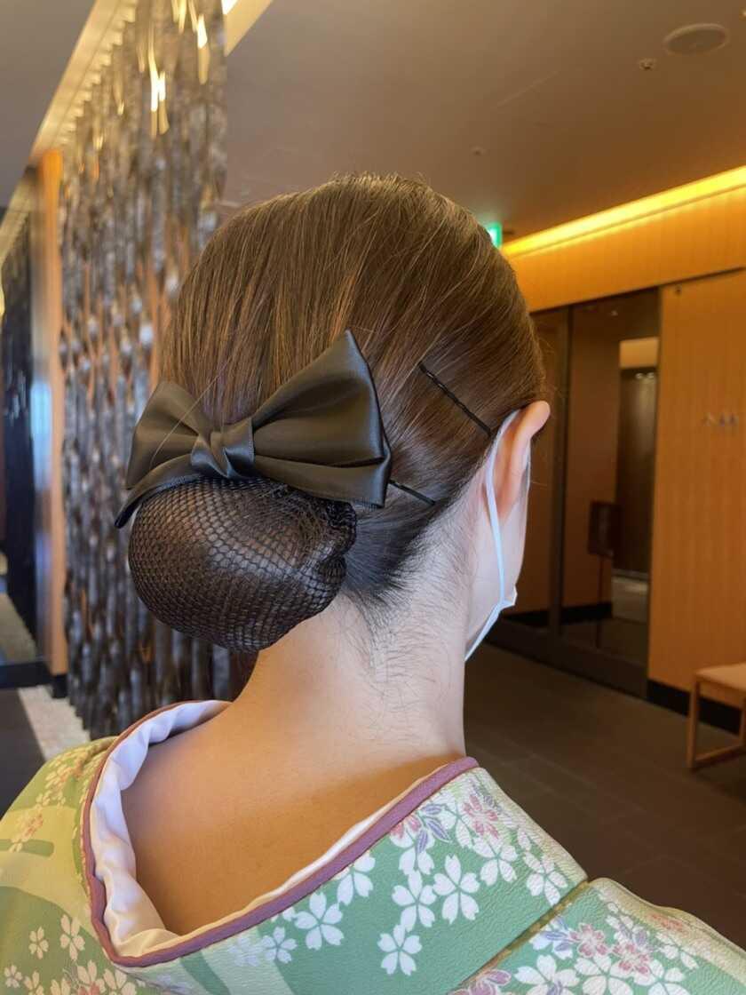 ホテルエルセラーン大阪 日本料理「桂」の制服3