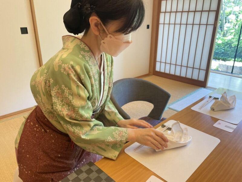 ホテルエルセラーン大阪 日本料理「桂」の仕事画像3