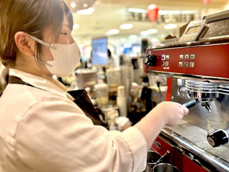 ラパン株式会社 タリーズコーヒー イーサイト上尾店の仕事画像1