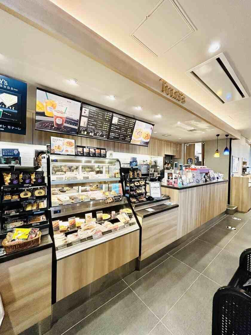 ラパン株式会社 タリーズコーヒー イーサイト上尾店の制服5