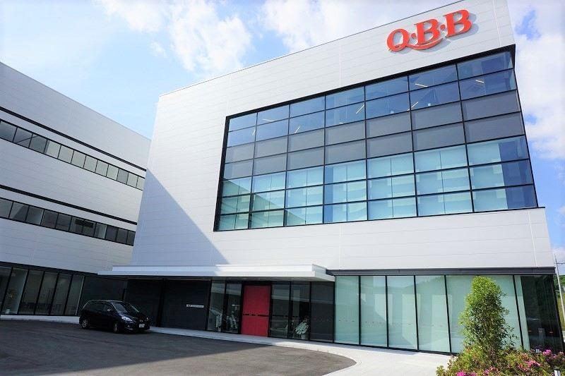 六甲バター株式会社 QBB神戸工場の制服2