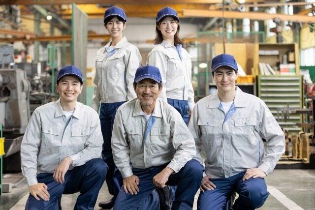 株式会社リアライズの制服1