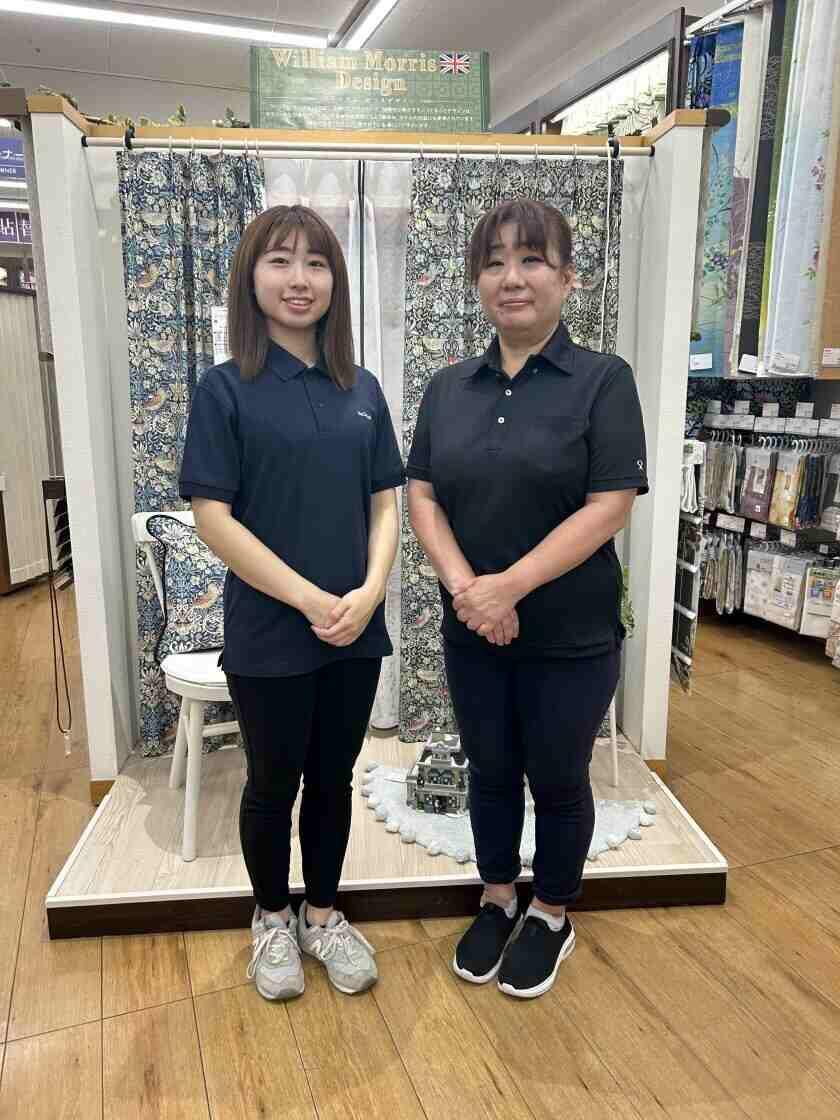 サンレジャン徳重店の制服1