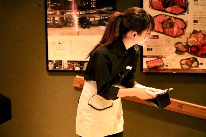 居間焼肉 百欒の仕事画像1