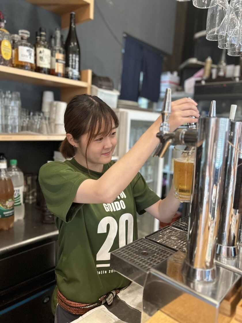 焼鳥とお茶漬け 風神の制服1