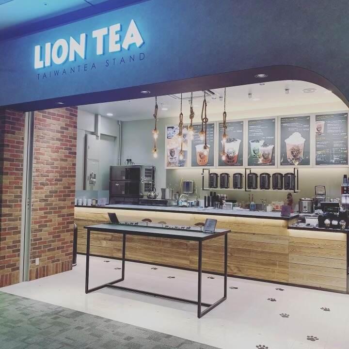 LION TEA 獅子茶 イオンモール幕張新都心店の制服5