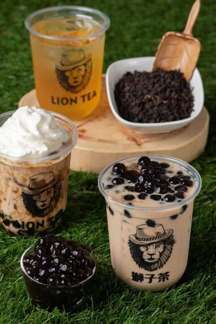 H's CREAM 阪急西宮ガーデンズ店の制服2