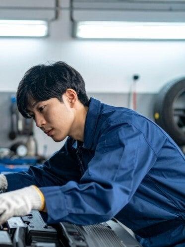 株式会社M・R・Tの制服1