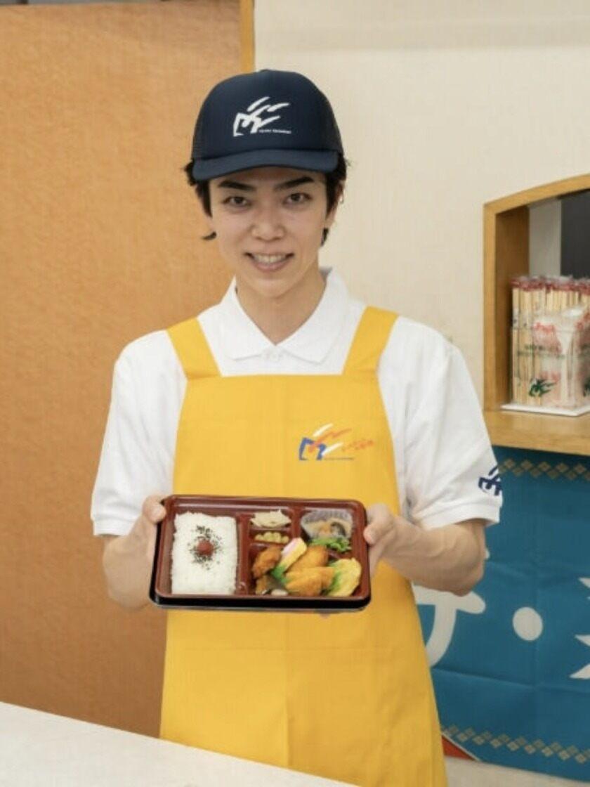 本家かまどや 下福井店の制服2