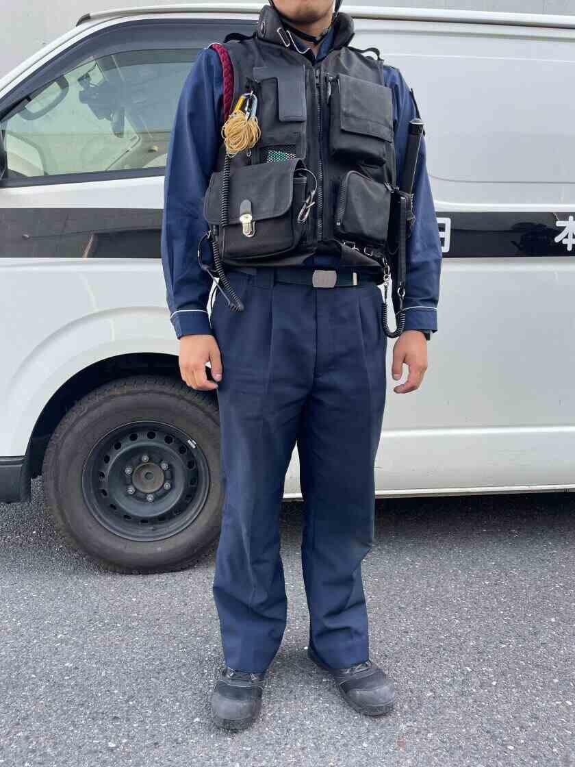 ALSOK岐阜株式会社の制服1