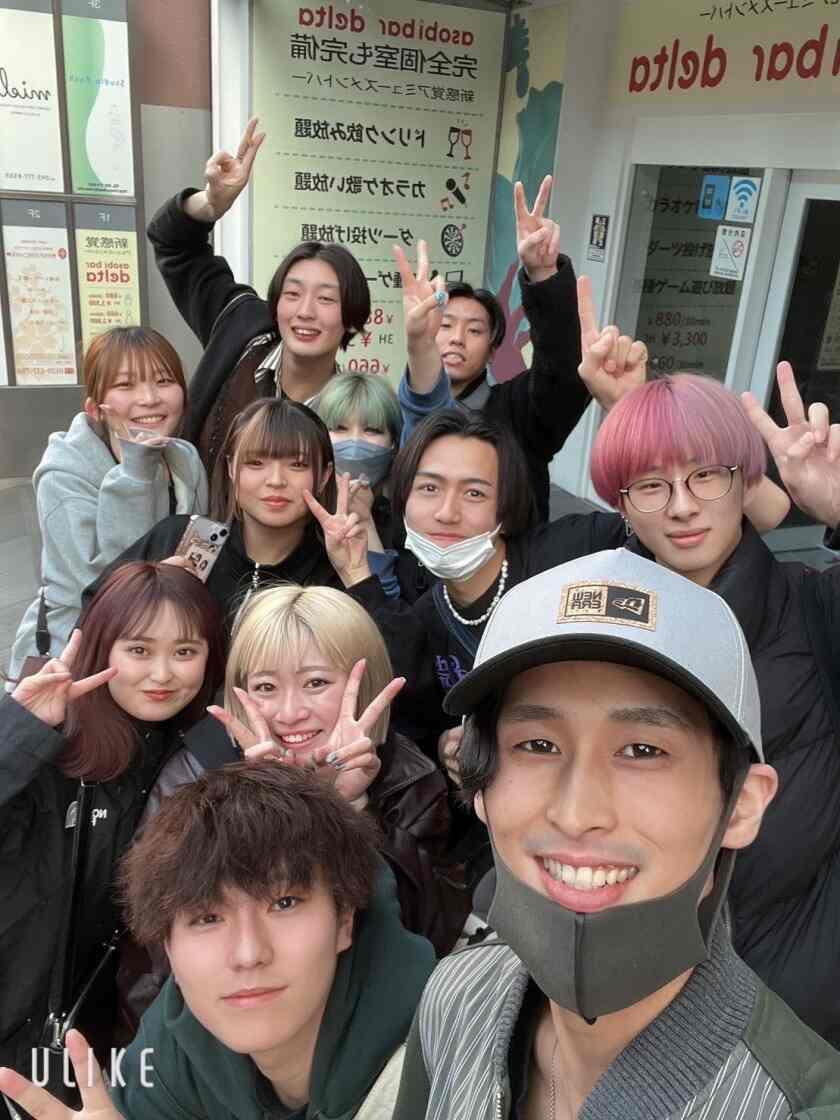 新感覚アミューズメントバー D.P.S 博多店の制服3