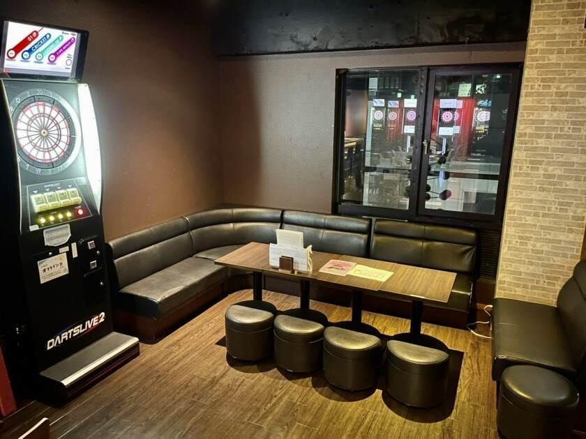 Darts Cafe DELTA 亀戸店の制服3