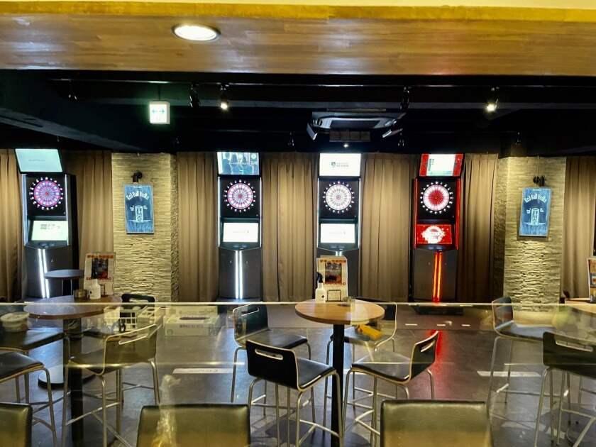 Darts Cafe DELTA 川崎店の制服2