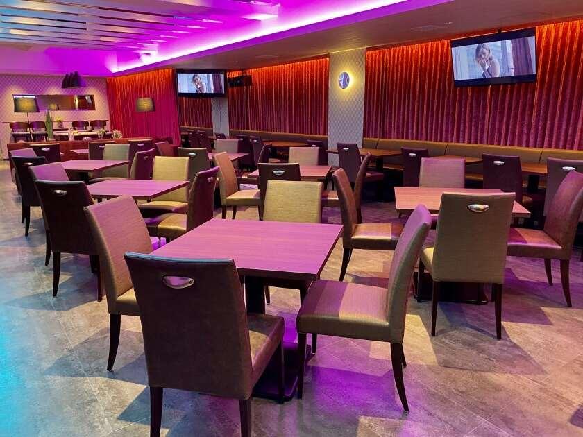 D.P.S大宮店の制服2