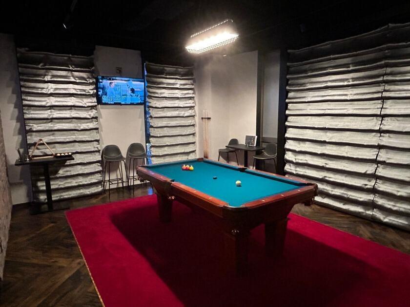 新感覚アミューズメントバー D.P.S錦糸町店の制服2