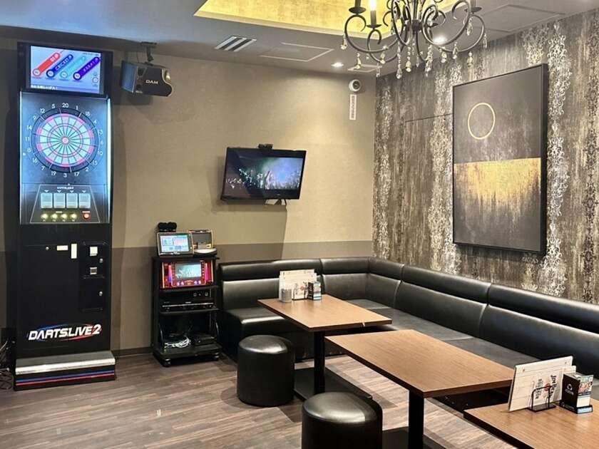 Darts Cafe DELTA 船橋店の制服3