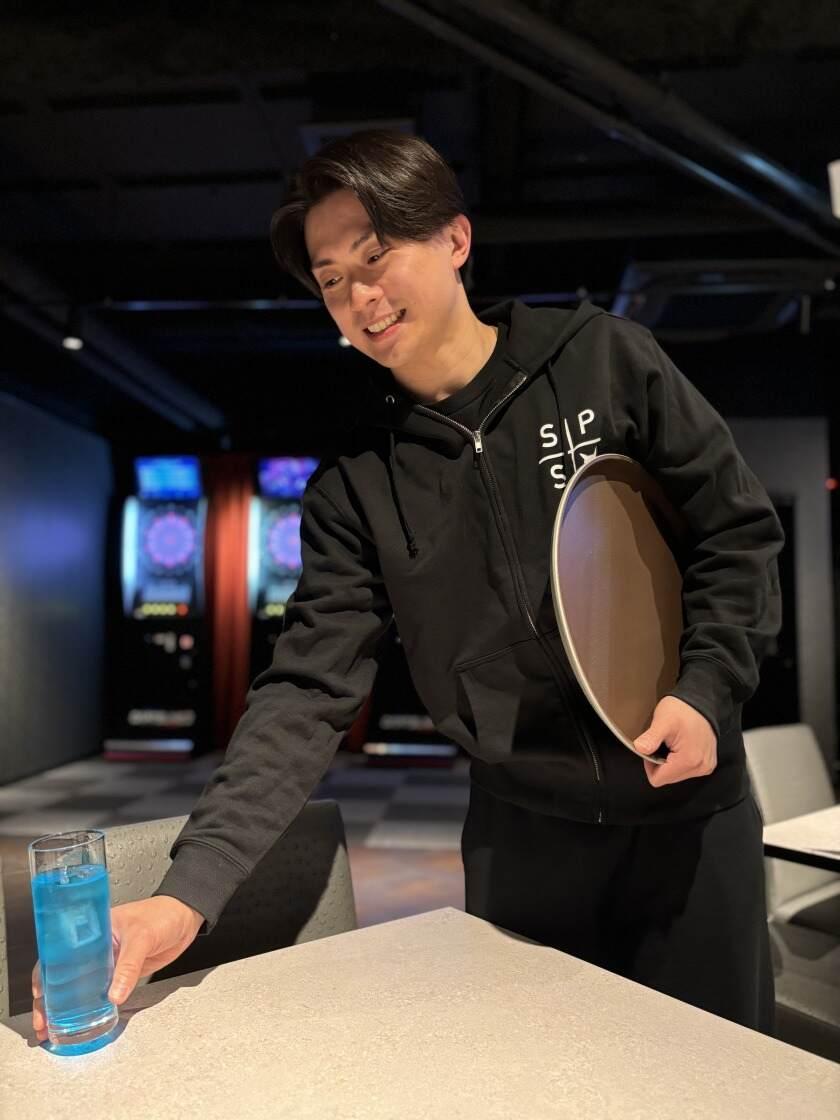 新感覚アミューズメントバー D.P.S船橋店の制服3