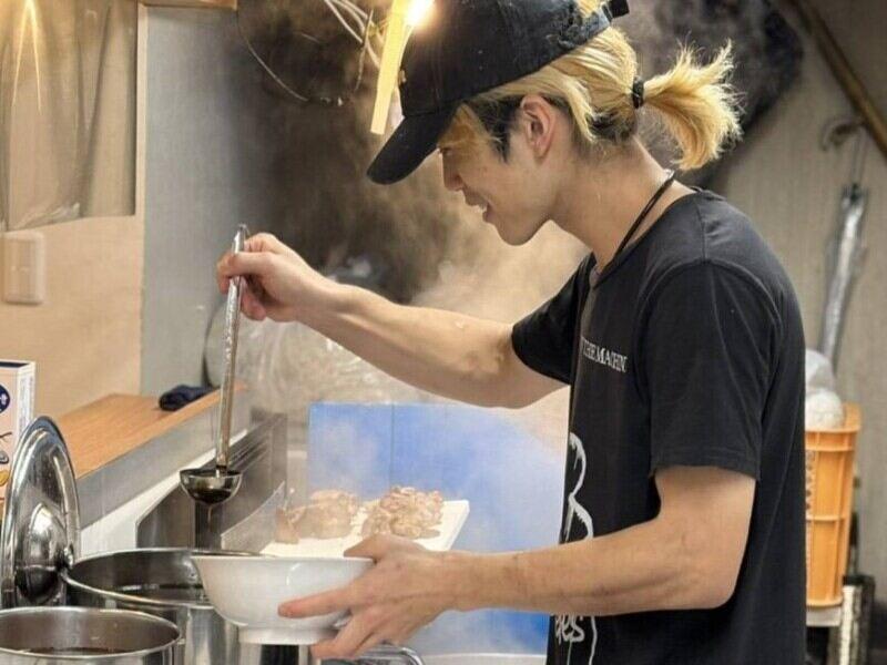 ラーメン荘 地球規模で考えろ ソラ店の仕事画像1