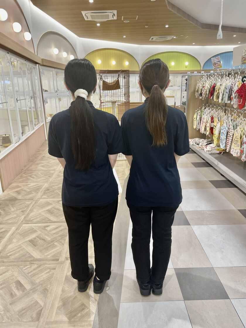 ペットショップ犬の家&猫の里 近江八幡店の制服2