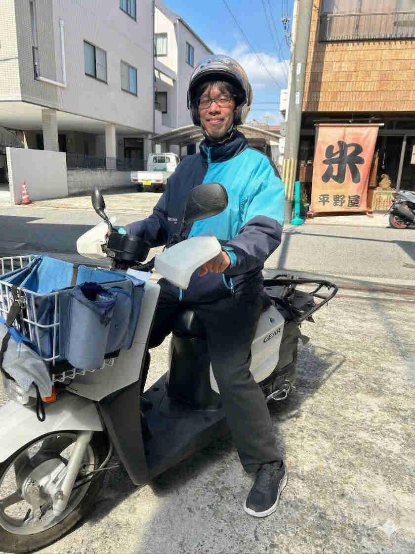 株式会社神戸新聞 姫路中央販売の制服1