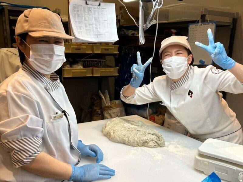 ハートブレッドアンティーク イオンモール福岡店の仕事画像2