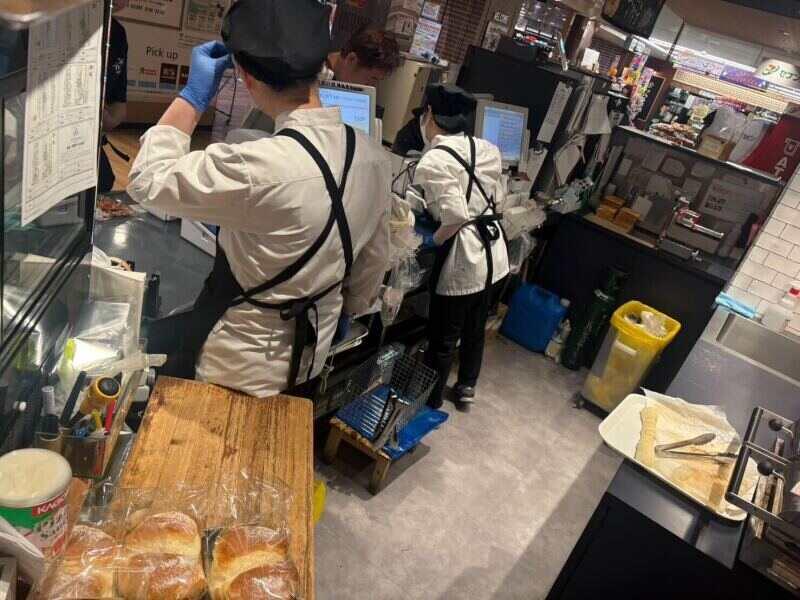GRANDIR西新店の仕事画像2