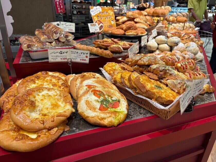 ハートブレッドアンティーク ゆめタウン飯塚店の制服4