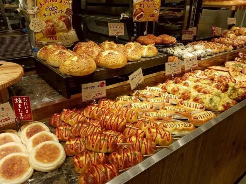 ハートブレッドアンティーク VIERRA小倉店の制服6