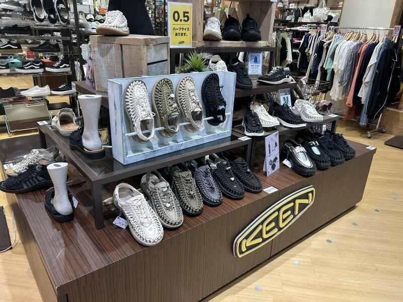 ムラサキスポーツ イオンモール各務原店の仕事画像3