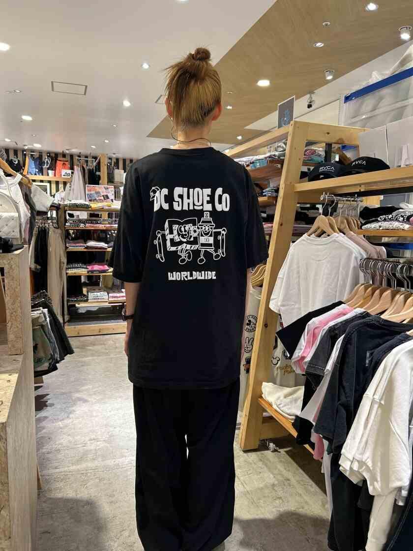 ムラサキスポーツ イオンモール岡崎店の制服2