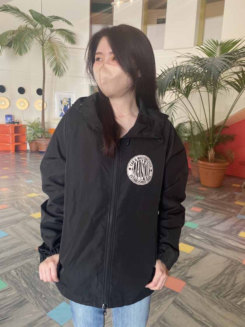 株式会社リエゾンドライビングスクールの制服3