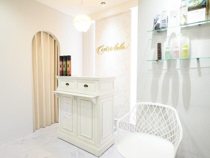 スリーズララ 大船の制服2