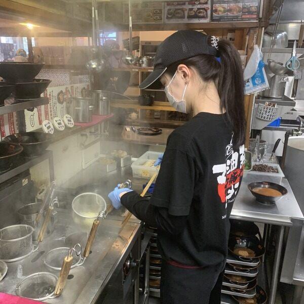 味千拉麺 東バイパス店の仕事画像2