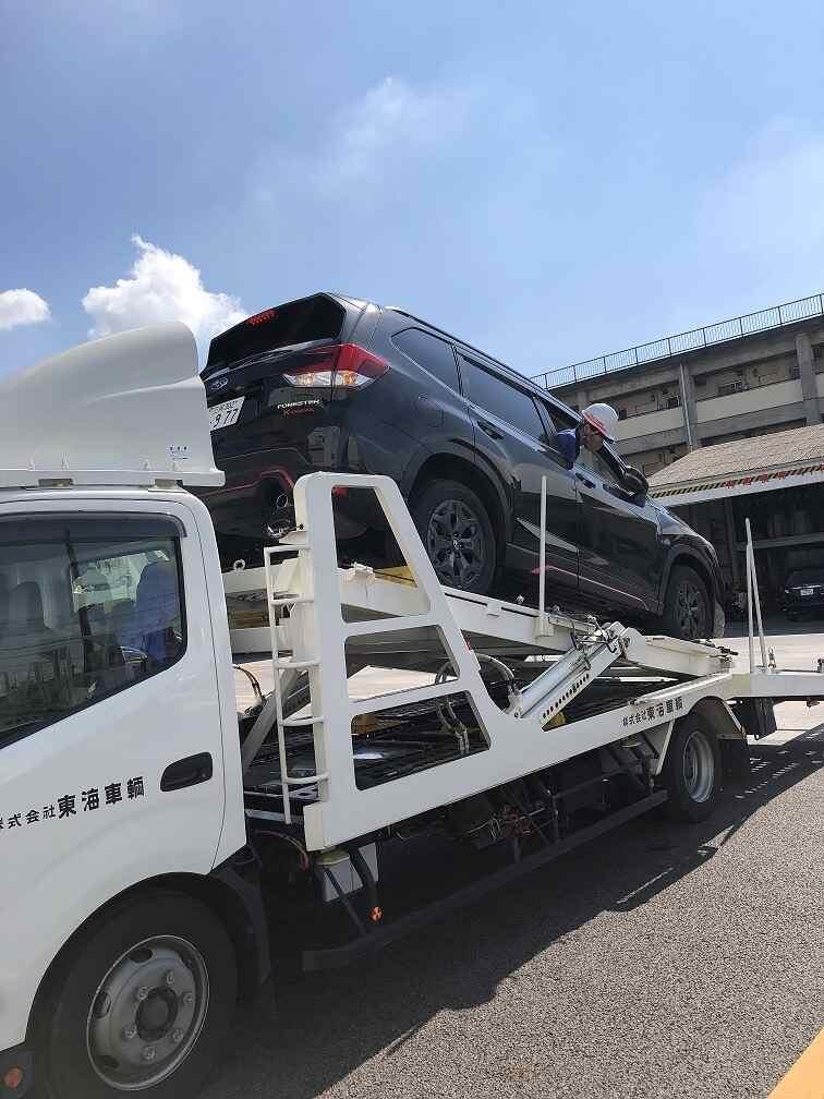株式会社東海車輌の制服2