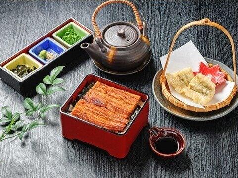 あなご重 やまとの制服3