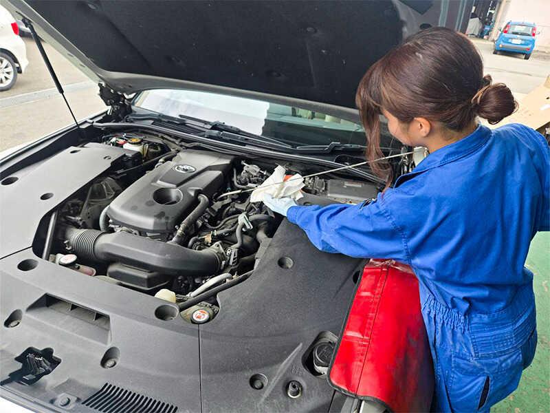 丸徳自動車整備工場の仕事画像2