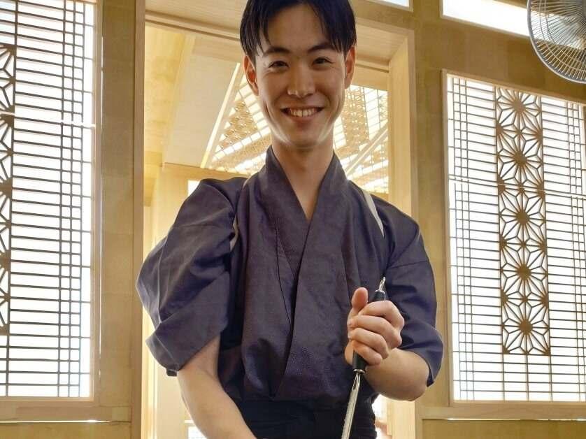 億万鳥者 新宿本殿の制服3