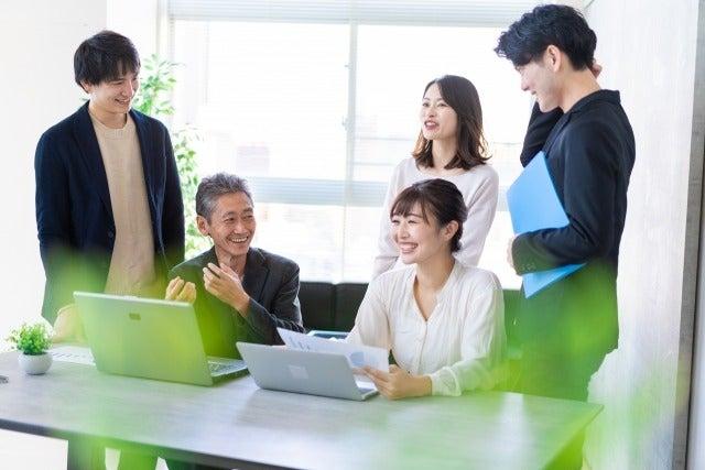 残業少なめ♪勤務時間相談可◎システム会社の営業事務★駅チカ(オフィス、品川区)のイメージ画像