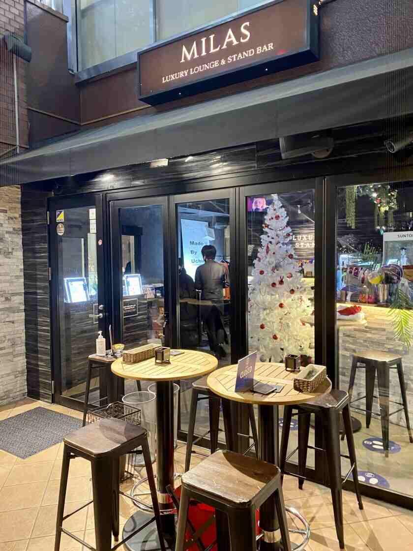 LUXURY BAR&LOUNGE MILAS 恵比寿店の制服9