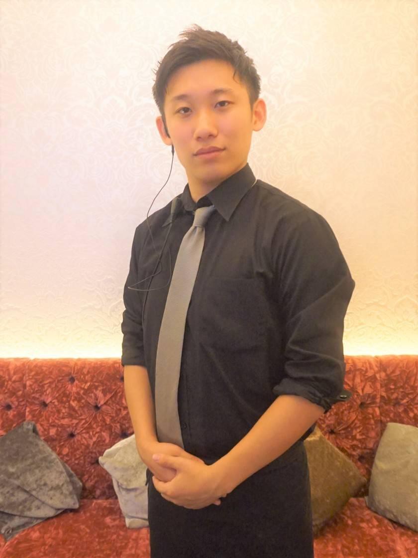 LUXURY BAR&LOUNGE MILAS 恵比寿店の制服5