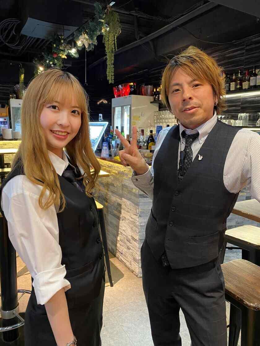 OAK BAR SHIBUYA ・ BAR LITTS SHIBUYA ・ BAR MILAS ・ BRAND SHIBUYAの制服4
