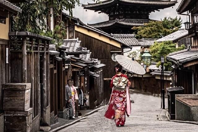《洗い物・お運び》祇園花見小路のお茶屋さんにて裏方スタッフ♪(フード・飲食、京都市東山区)のイメージ画像
