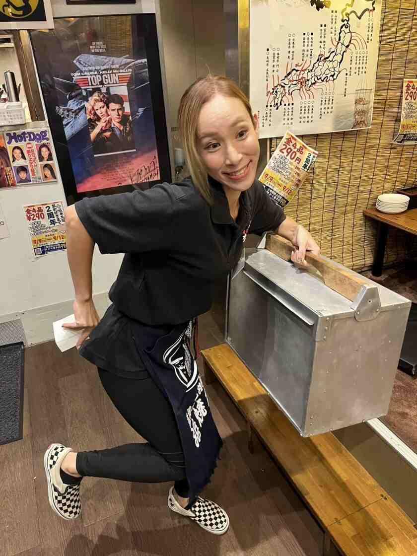 浜焼太郎 川崎店の制服5