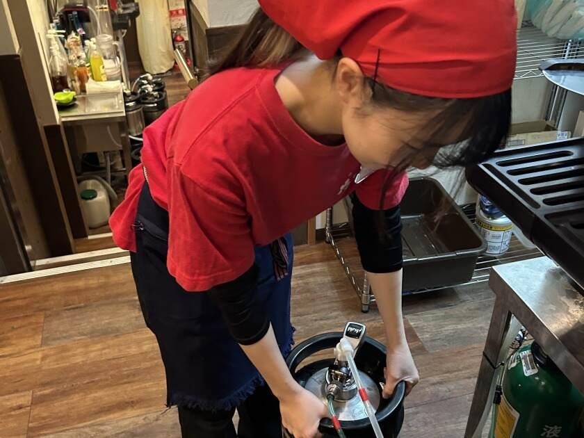 たこ焼き酒場 たこ太 船場店の制服4