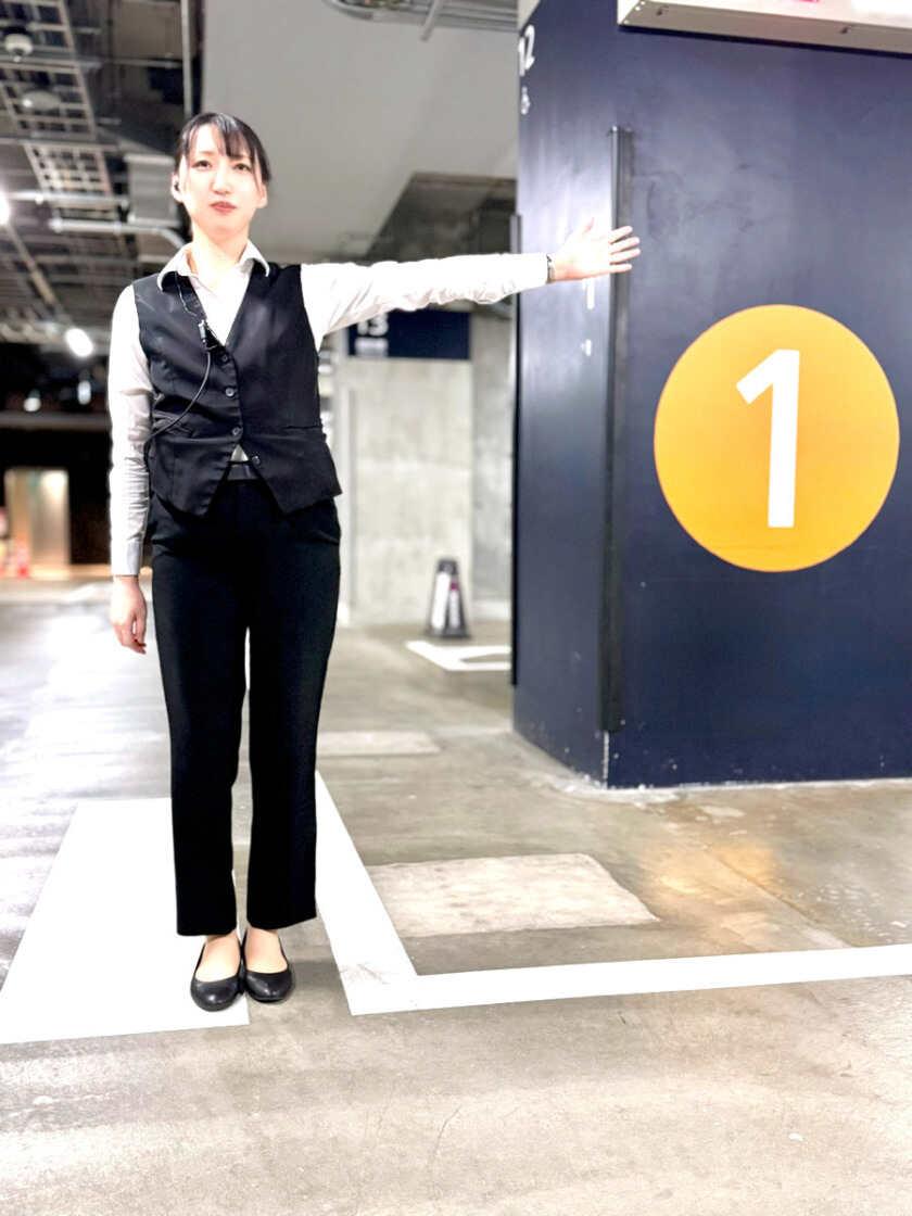 日本タウンマネジメント株式会社の制服2