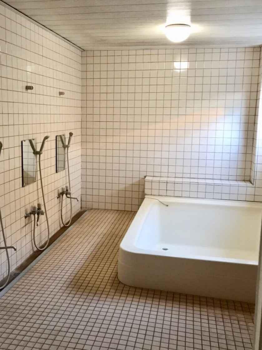 東明建設株式会社の制服5